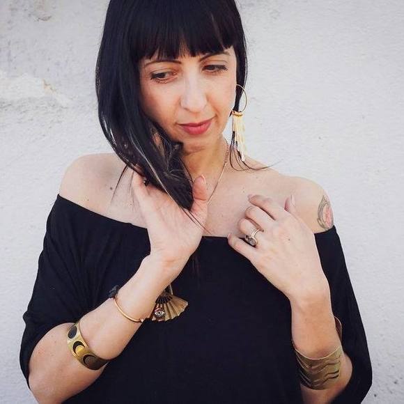 Meet your Posher, Rebecca - Picture 1 of 1